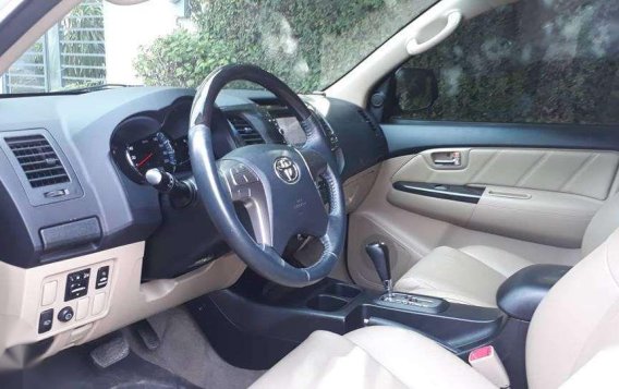 Toyota Fortuner V Series T 2014 for sale-3