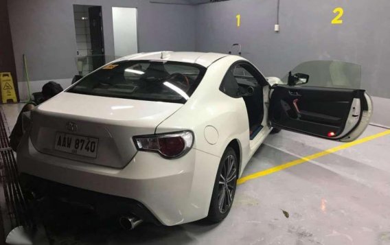Car For Sale 2014 model,Coupe Toyota 86-1