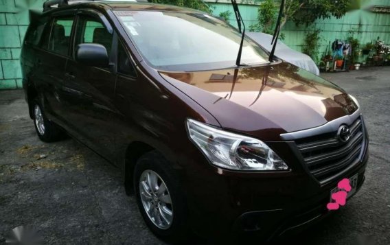 Selling my 2015 Toyota Innova E DIESEL-8
