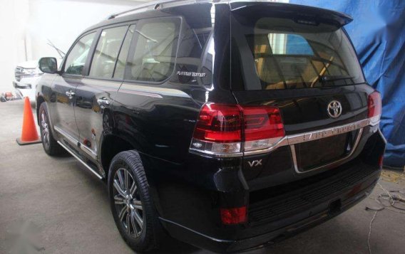 2019 Brand New Toyota Land Cruiser Dubai Version VX Platinum Ed-6