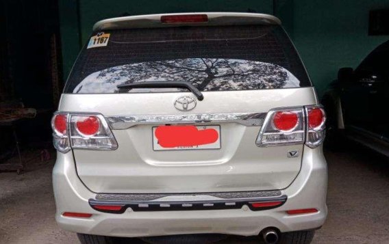 Toyota Fortuner 2014 V for sale-7
