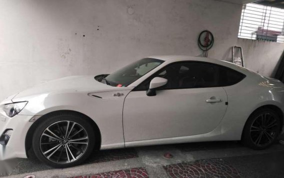 Car For Sale 2014 model,Coupe Toyota 86-4