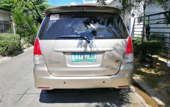 2012 Toyota Innova E for sale-8