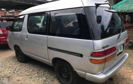 Toyota Town ace Hi ace Automatic 2004 FOR SALE-1