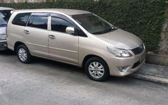 2012 Toyota Innova E for sale-1