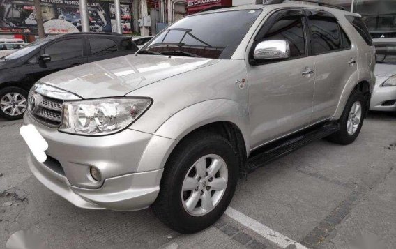 For sale TOYOTA Fortuner G 2011 4x2