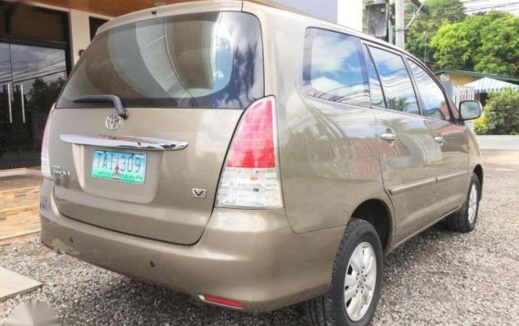 Toyota Innova 2.5V 2011 for sale-9