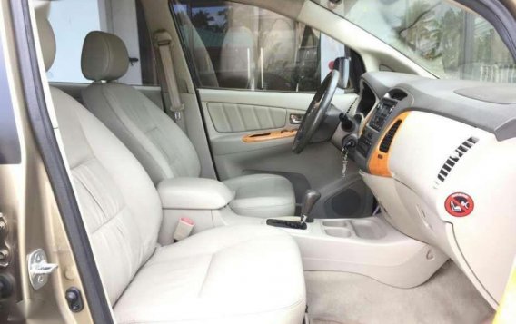 Toyota Innova 2.5V 2011 for sale-1