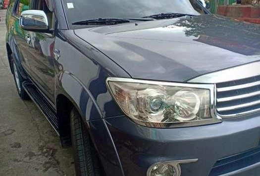 TOYOTA Fortuner g matic gas 010-1