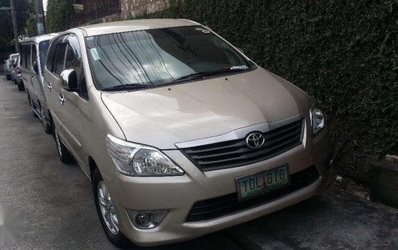 2012 Toyota Innova E for sale