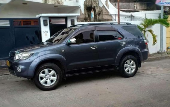 TOYOTA Fortuner g matic gas 010-6