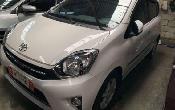 2016 TOYOTA Wigo 10 G Automatic White