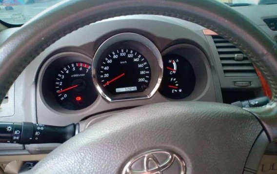 TOYOTA Fortuner g matic gas 010-8