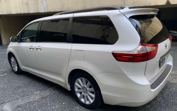Toyota Sienna 2015 for sale-1