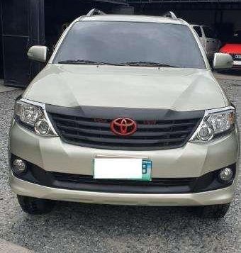 2013 Toyota Fortuner 2.7G for sale