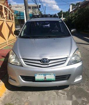 Toyota Innova 2011 E AT for sale-2