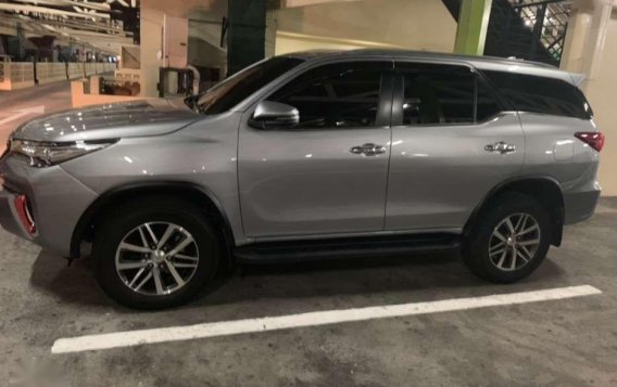 Toyota Fortuner 2018 V 4x2 Automatic diesel-7