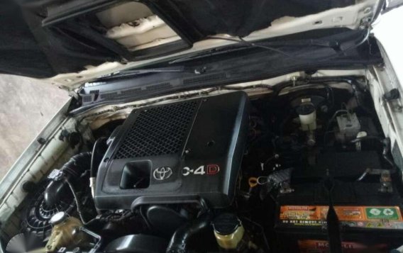 Toyota Fortuner V Top of the line Working 4x4. 2005-8