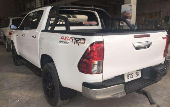 Toyota Hilux 2.8L G Model 2016 for sale-9