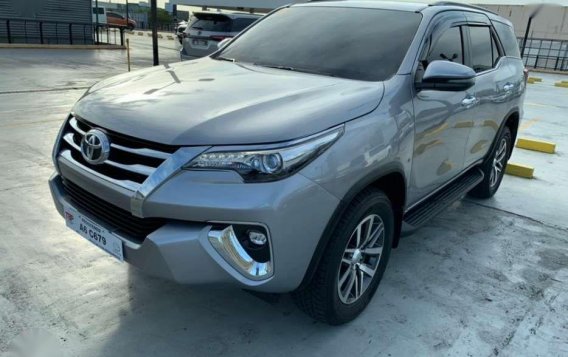 Toyota Fortuner 2018 V 4x2 Automatic diesel-11