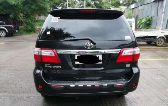 TOYOTA FORTUNER G 2011 Manual FOR SALE-3