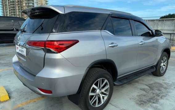Toyota Fortuner 2018 V 4x2 Automatic diesel-4