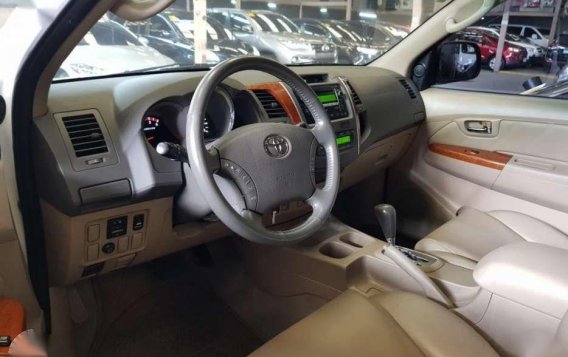 Toyota Fortuner G 2011 Matic Diesel for sale-2