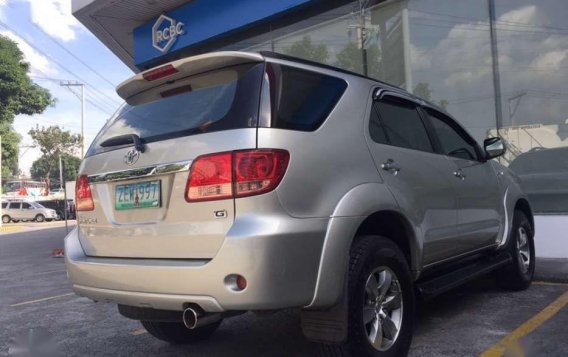 2006 Toyota Fortuner G 4x2 AT for sale-1