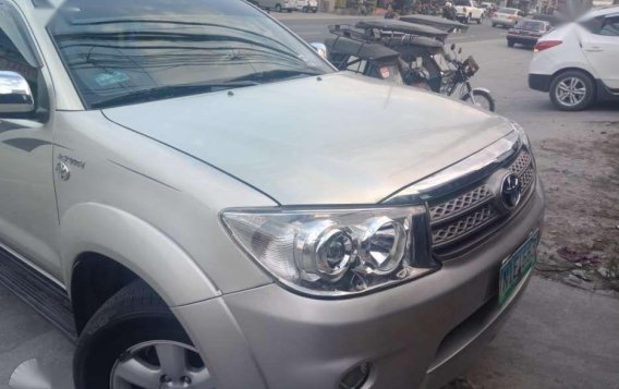 Toyota Fortuner 2010 for sale-3