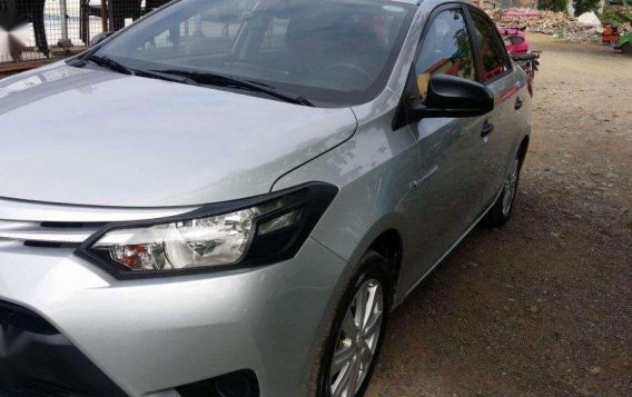 Toyota Vios 1.3E manual 2017 for sale-4