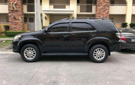 2013 Toyota Fortuner G Diesel AT for sale-4