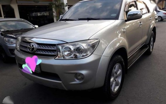 For sale Toyota Fortuner G 2.5 turbo diesel 2010 matic