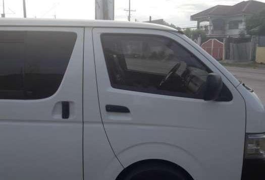 For sale Toyota HIACE Commuter 2013 model-2