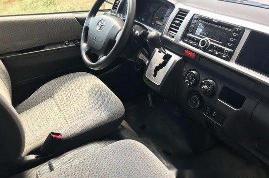 Toyota Hiace 2015 1st owned Leather seats-4