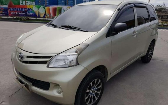 For Sale: Toyota Avanza 2012 (Manual)-2