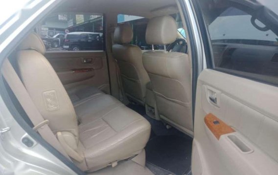 Toyota Fortuner 2010 for sale-4