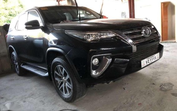 2017 Toyota Fortuner 2.8 V4x4 Automatic Black Color