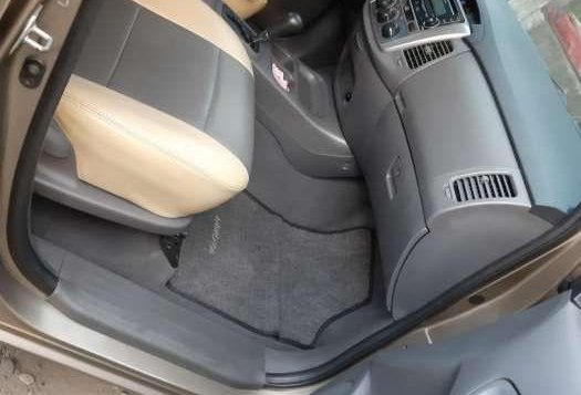 Toyota Innova E matic 2013 for sale-2