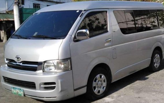 Like new Toyota Hiace for sale