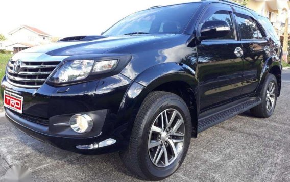 2015 Toyota Fortuner V for sale-2