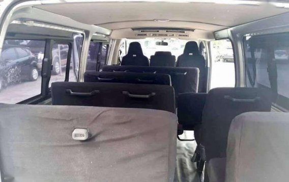 2016 Toyota Hiace Commuter for sale-8