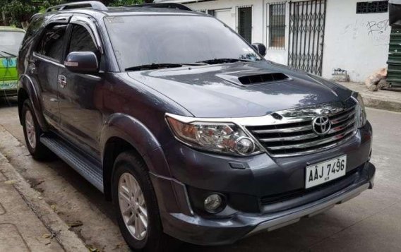 Toyota Fortuner 2013 4x2 FOR SALE