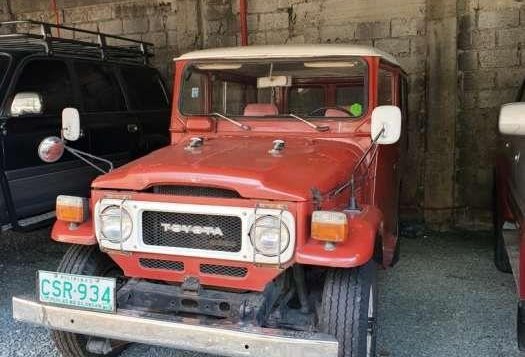 Well-kept Bj44 land cruiser for sale