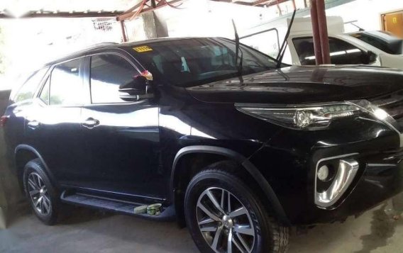 2017 Toyota Fortuner 4x4 2.8V for sale-1