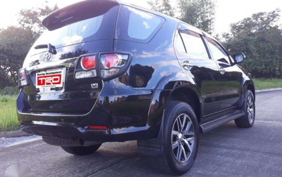 2015 Toyota Fortuner V for sale-5