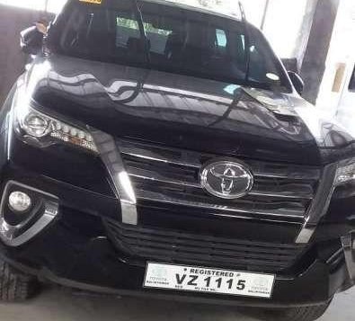 2017 Toyota Fortuner 4x4 2.8V for sale-3