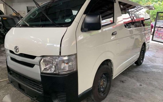 2017 Toyota Hiace Commuter 3.0 Diesel Manual for sale