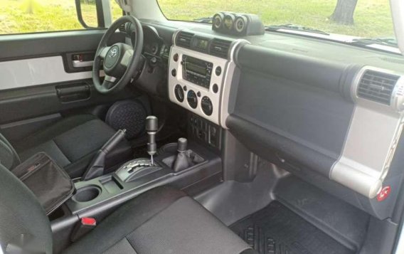 RUSH SALE 2015 Toyota FJ Cruiser 4x4 Automatic-8