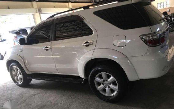 For sale Toyota Fortuner G 2009-3