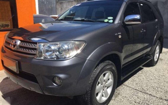 2009 Toyota Fortuner for sale -3